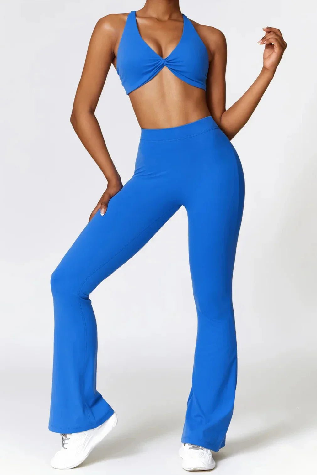 ELLIS Flare Leggings & Twist Croptop Set - Elegant Azure Blå Stil för En Elegant och Trendig Look