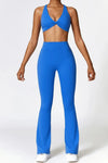 ELLIS Flare Leggings & Twist Croptop Set - Elegant Azure Blå Stil för En Elegant och Trendig Look